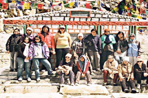 ladies only travel groups in india